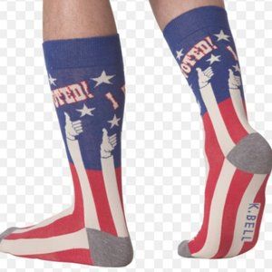 NIP Men I VOTED Thumbs Up Crew Socks